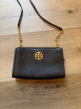 Tory Burch Black Leather Crossbody with Gold Emblem